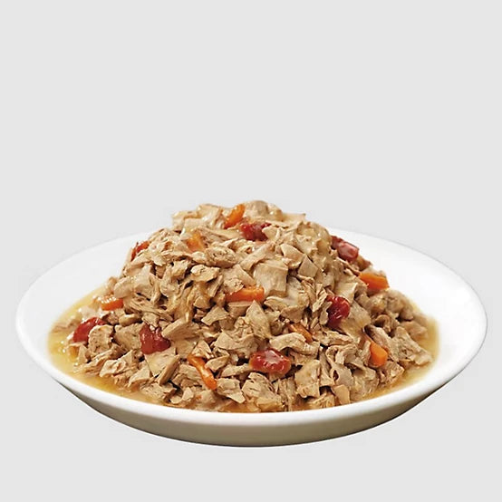 Purina Pro Plan Complete Essentials Adult White Meat Chicken and Vegetable Entree in Gravy Wet Cat Food, 3 oz.