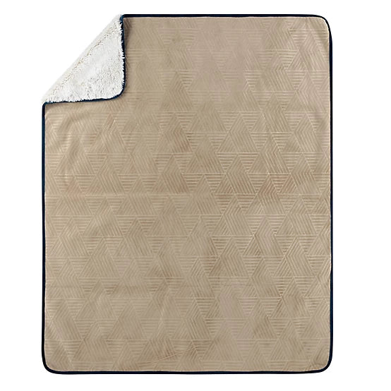 MuttNation Quilted Water Resistant Pet Blanket