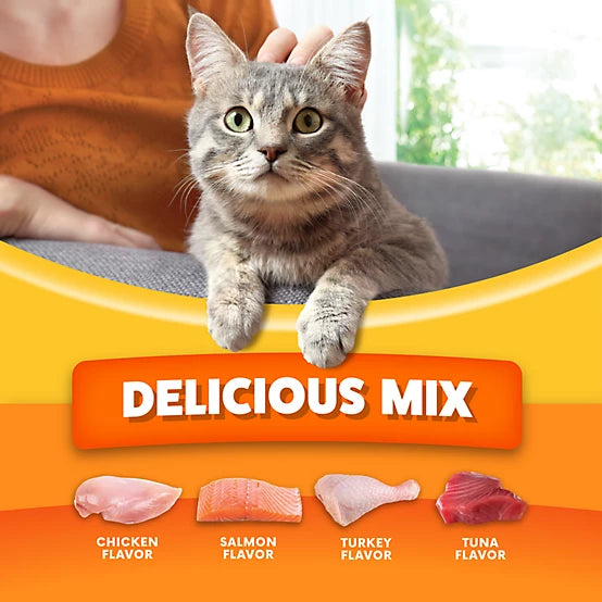 Paws & Claws Adult Indoor/Outdoor Delicious Mix Chicken, Salmon, Turkey and Tuna Formula Dry Cat Food, 16lb